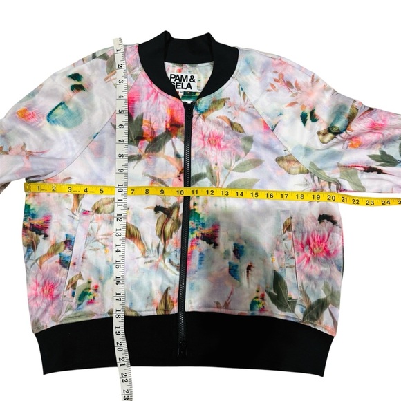 Pam & Gela floral jacket and track cropped pants set EUC - Picture 14 of 16